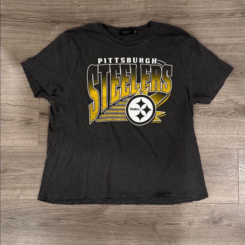 Junk Food Women's Pittsburgh Steelers Distressed Vintage Looking Tee Size XXL